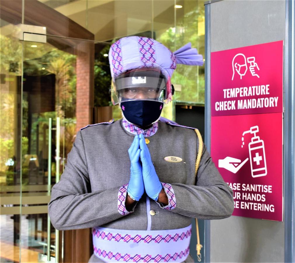 Hotel Royal Orchid Bangalore Extérieur photo