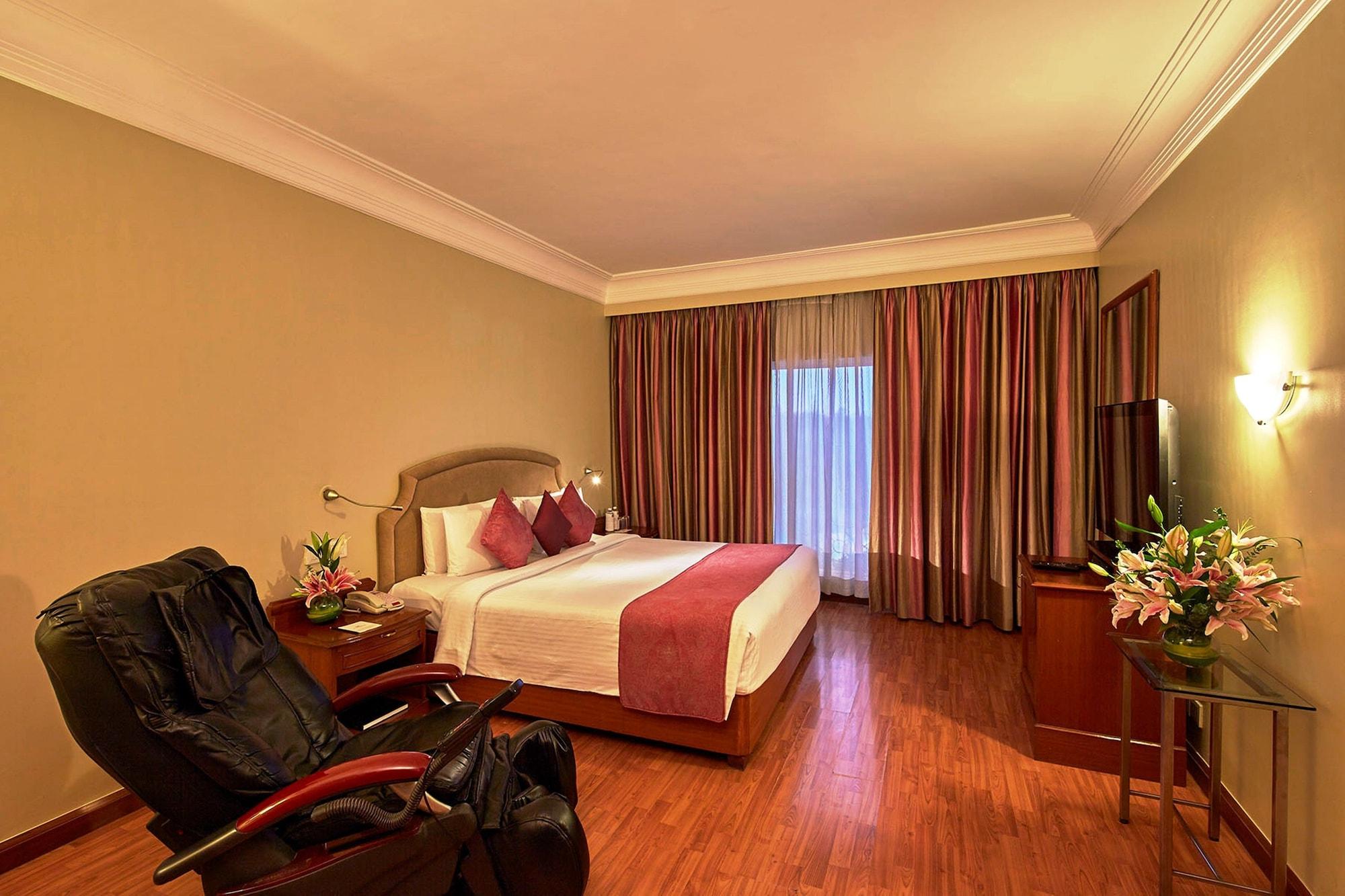 Hotel Royal Orchid Bangalore Extérieur photo
